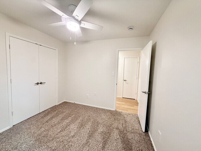 Building Photo - Elegant 3/2/2 w/ Study Home in Westminster...