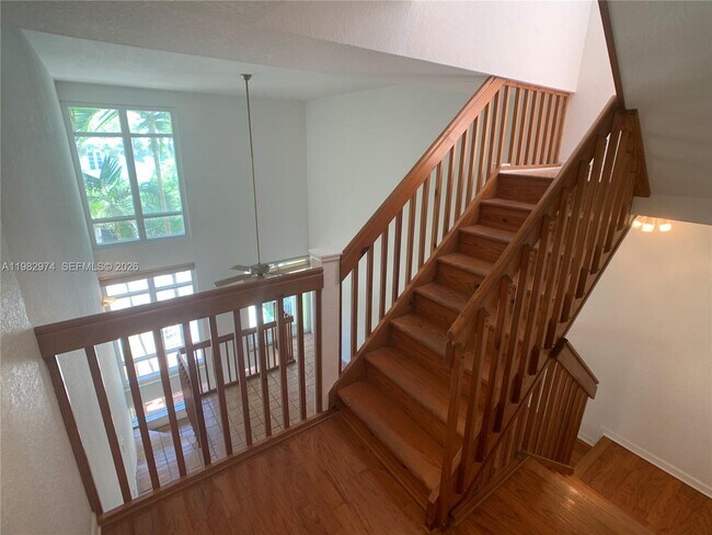 Building Photo - 1853 Jefferson Ave