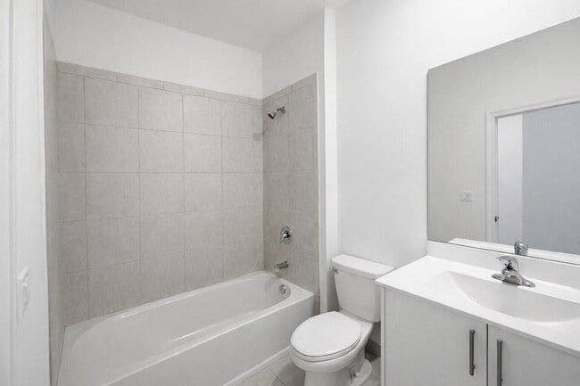 Building Photo - 11833 NW 47th Manor