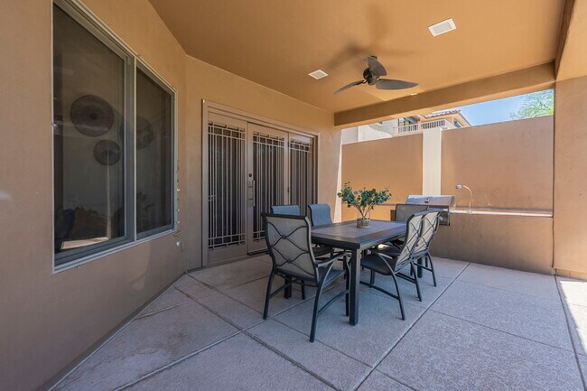 Building Photo - 10835 E Acacia Dr