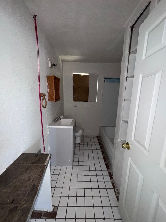 Building Photo - HUD Approved Home!