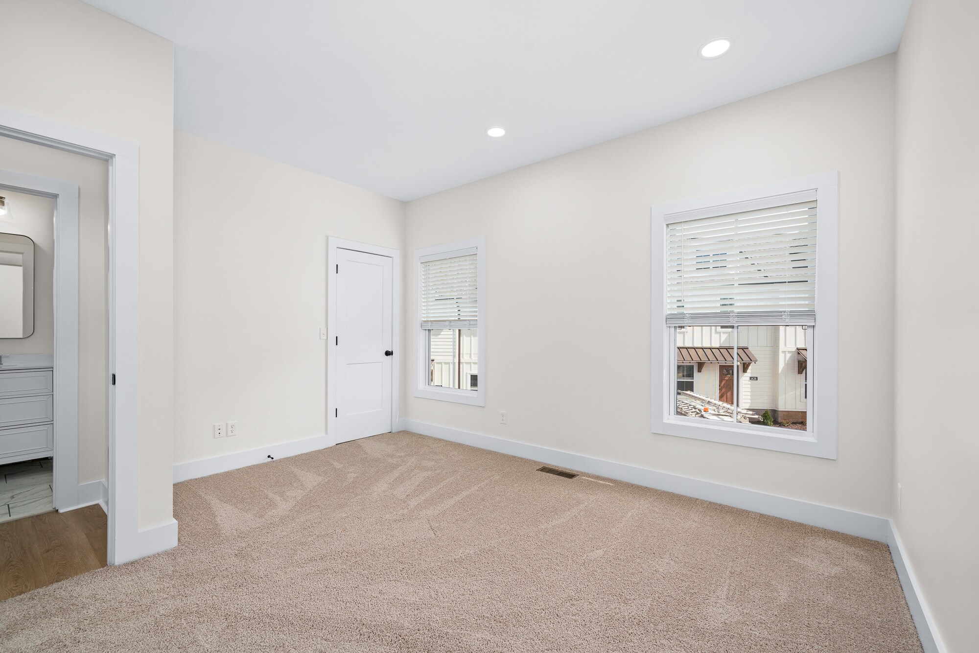 Building Photo - 1439 Spring Pointe Ln