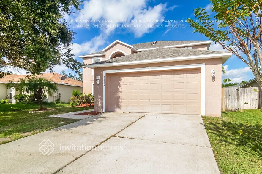 Building Photo - 16832 Cornerwood Dr