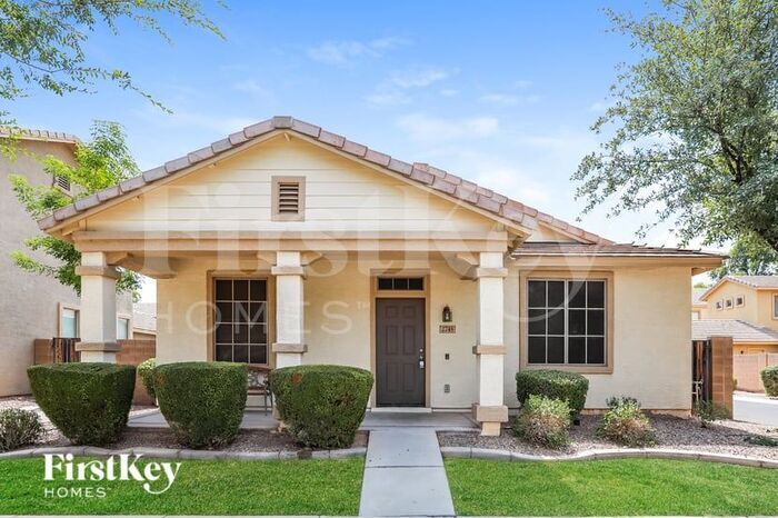 Primary Photo - 2745 S Cupertino Dr