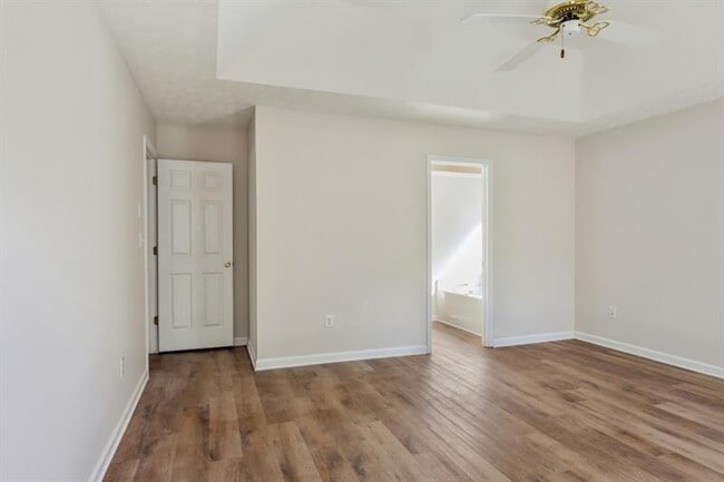 Building Photo - 2295 Winthrope Way Dr