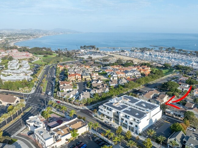 Building Photo - 24722 Del Prado Ave