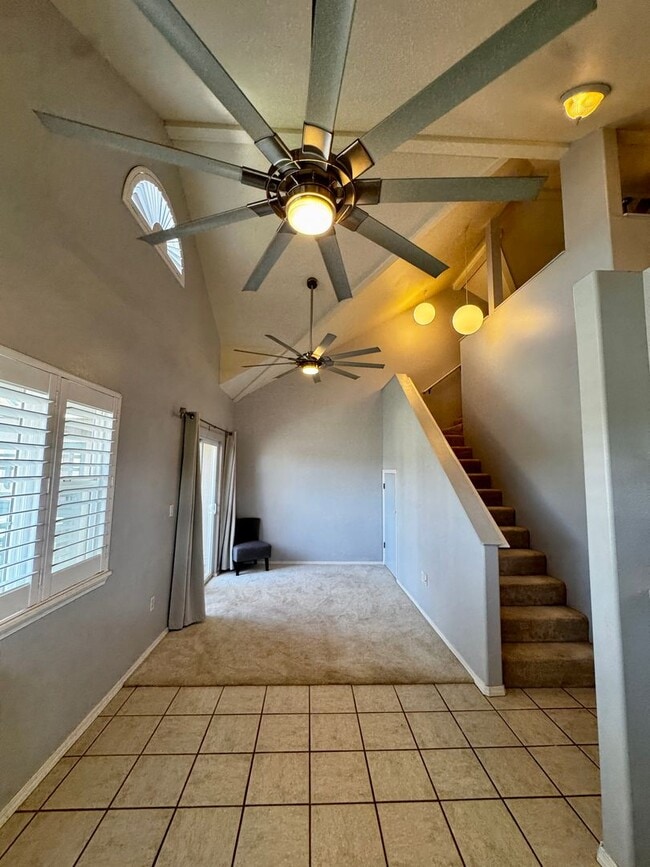 Building Photo - 2BR/2BA + Loft Condo at Villas at Kenolio – Vaulted Ceilings & Upgraded Interior