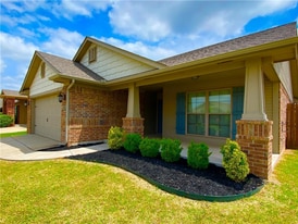 Large front patio - 2452 NW 190th St