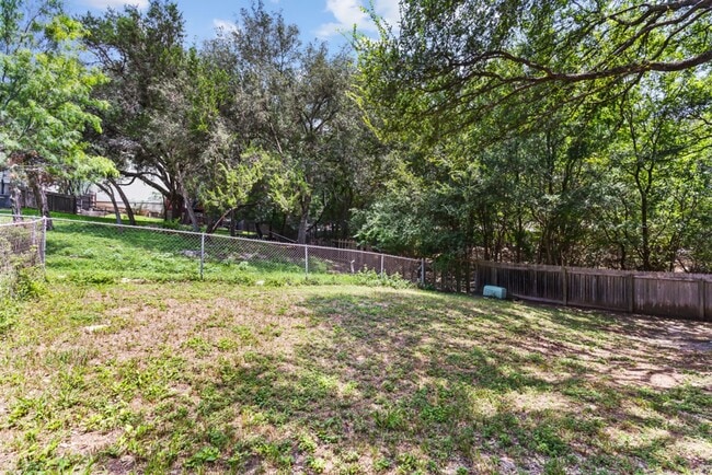 Building Photo - 7705 Autumn Bluff