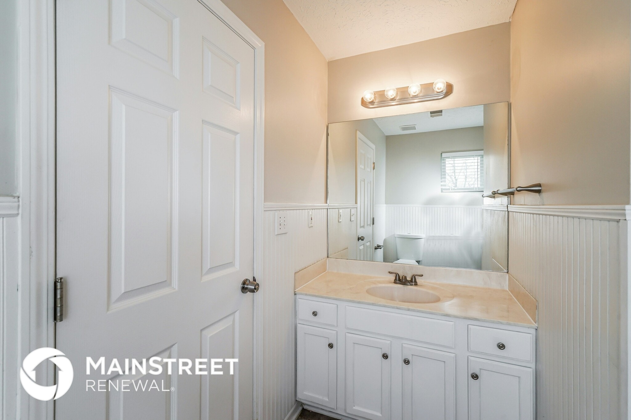 Building Photo - 12008 Valley Meadow Way