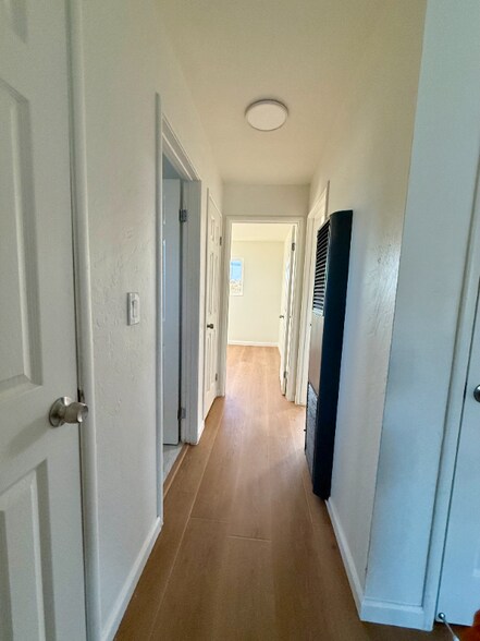 Building Photo - 2322 Mammoth Dr
