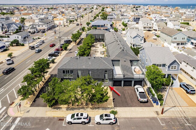 Building Photo - 75 Grand Central Ave