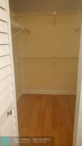 Building Photo - 5210 SW 121st Ave