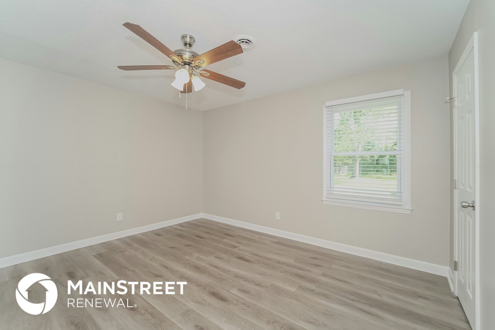 Building Photo - 8601 Sunflower Rd