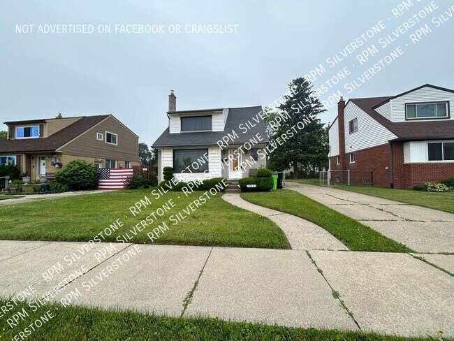 Primary Photo - 17483 Allen St