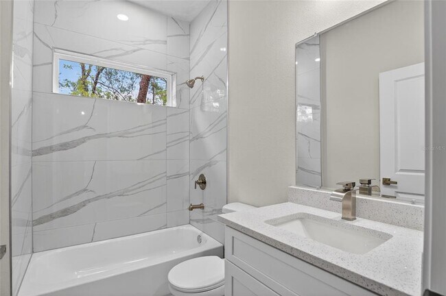 Building Photo - 7938 N Maltese Dr