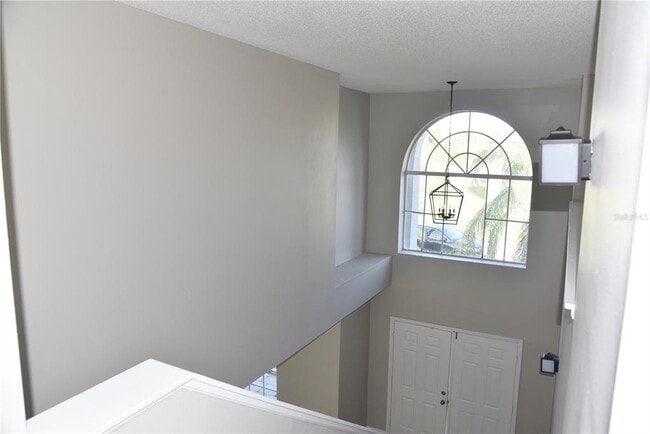 Building Photo - 341 Aylesbury Ct