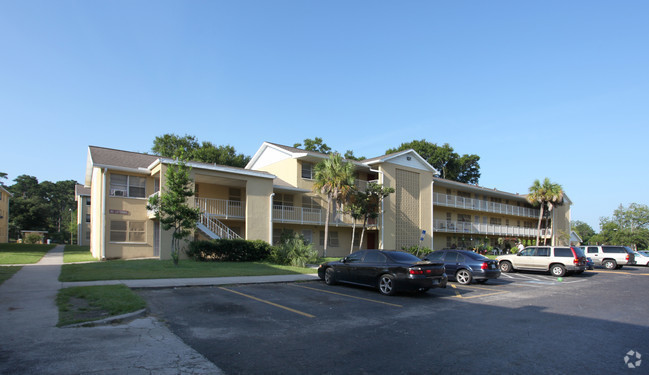 Primary Photo - Hollybrook Homes Apartments