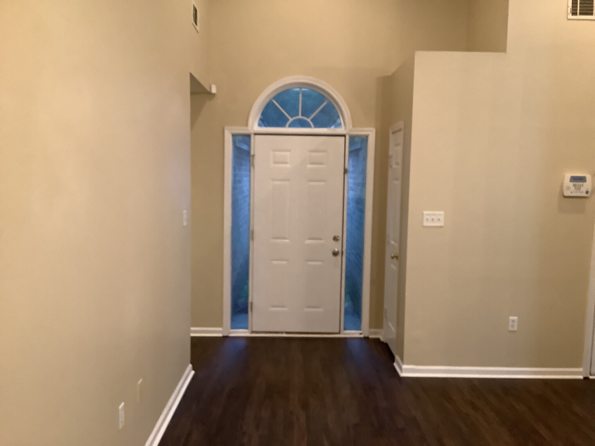 Building Photo - 108 Oak Grove Ln