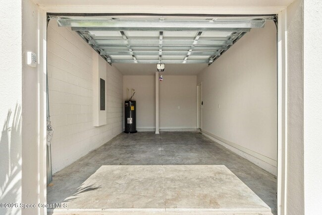 Building Photo - 9734 Venetian Sq