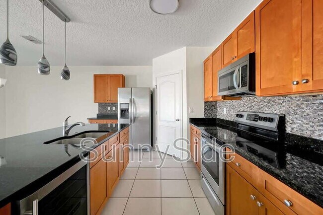 Building Photo - 318 Briar Patch Lp