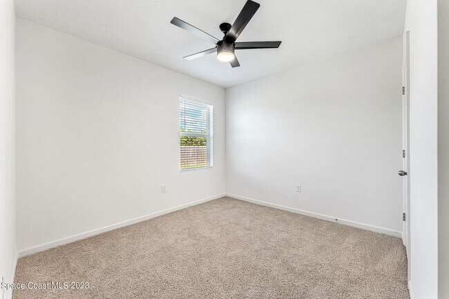 Building Photo - 2309 Jupiter Blvd SW