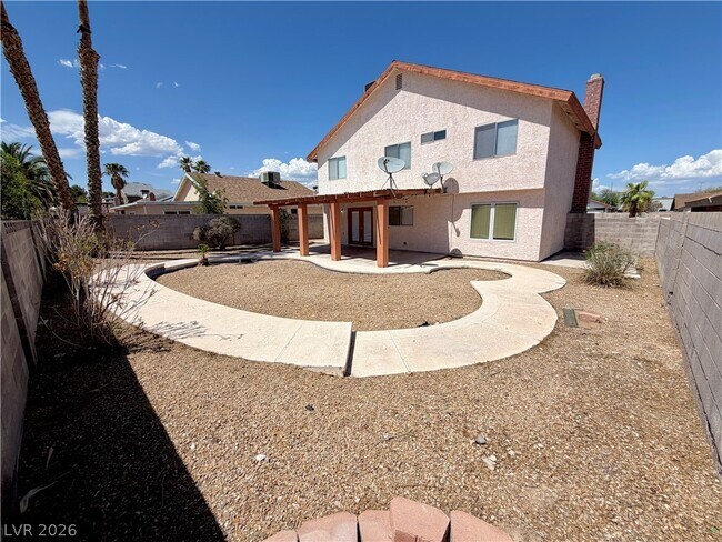 Building Photo - 6969 Mountain Moss Dr