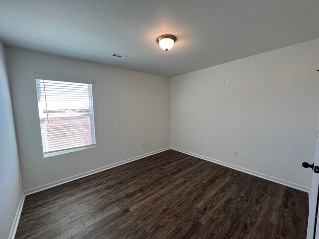 Building Photo - New Beginnings Start At AMRR: 3 Bedroom Home In Oronogo, Missouri!