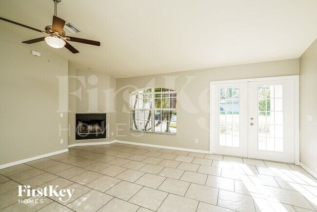 Building Photo - 6109 Higgins Ave