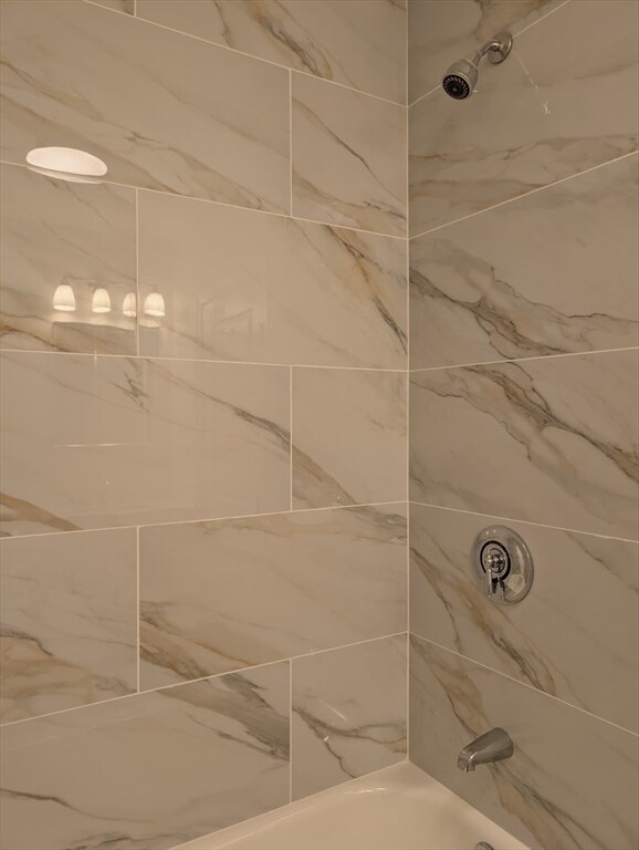 Building Photo - 38 Regent St