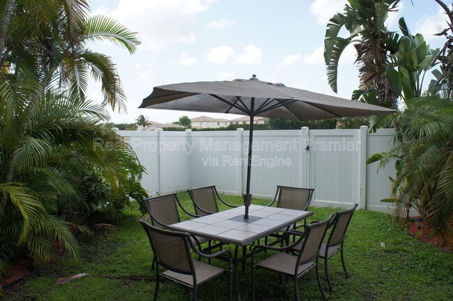 Building Photo - 12885 Connecticut St