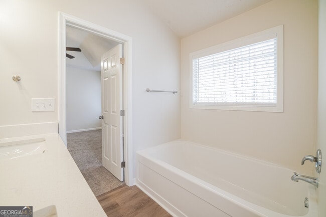 Building Photo - 4636 Egret Ct