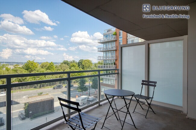 Building Photo - 3400 Potomac Ave