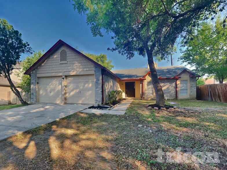 Building Photo - 10139 Trappers Ridge