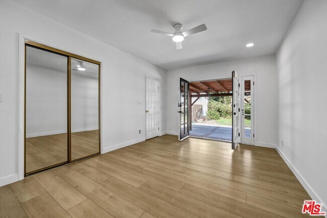 Building Photo - 6254 Ben Ave