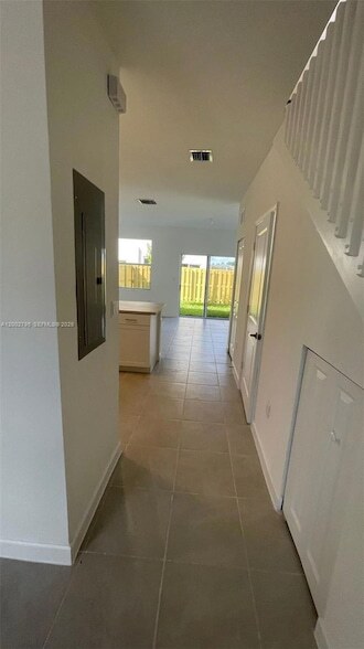 Building Photo - 1844 SE 27th Rd