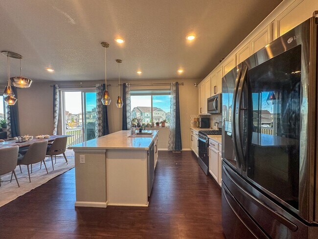 Building Photo - This is what a dream home looks like!