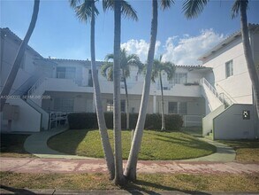 Building Photo - 7130 Rue Versailles Dr