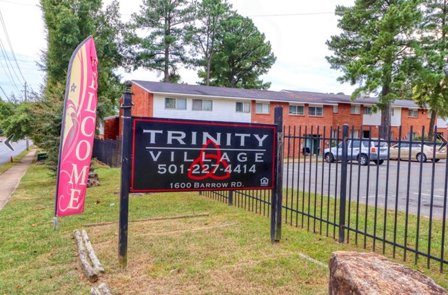 Building Photo - Trinity Village Townhomes