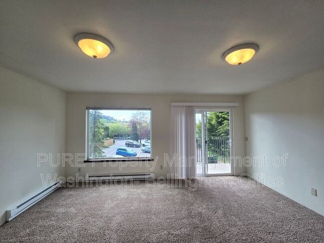 Building Photo - 1252 Nevada St