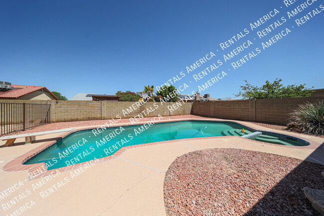Building Photo - 8768 W Berridge Ln
