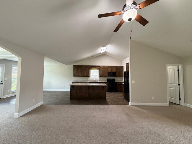 Building Photo - 700 River Mist Cir
