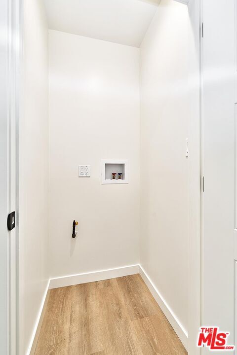 Building Photo - 6443 Columbus Ave