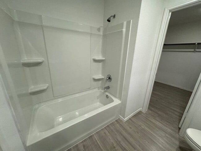 Building Photo - 7010 Solar Rdg