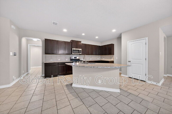 Building Photo - 8710 Fischer Falls