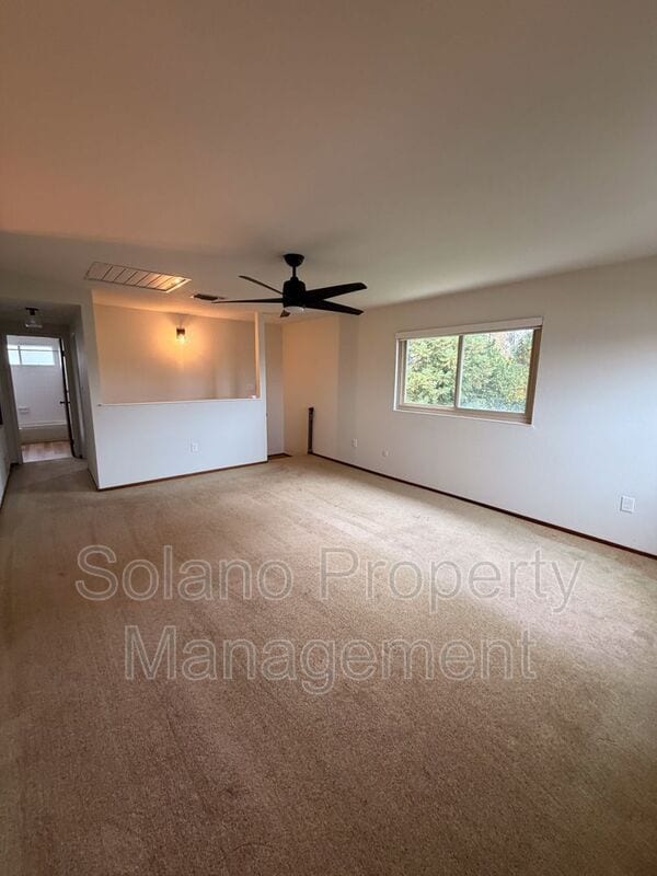 Building Photo - 950 Pembroke Way