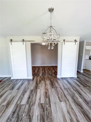 Building Photo - 810 N Alamo Rd