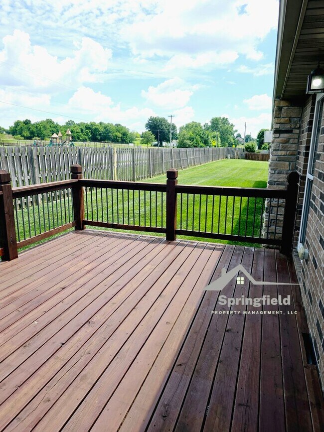 Building Photo - Wild Horse by The Lakes, Executive Home w/ 3 Car Garage