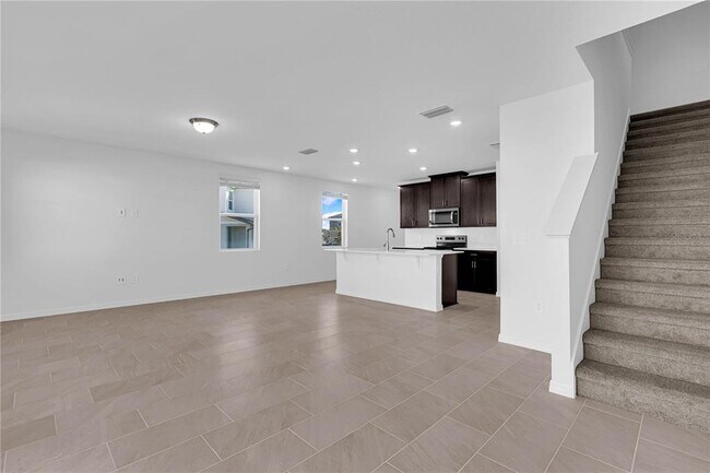 Building Photo - 16362 Bird of Paradise Ave