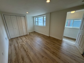 Building Photo - 4345 Dakota St